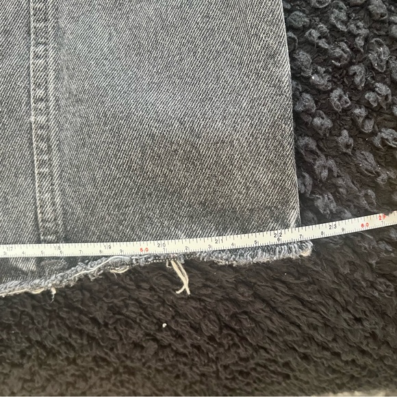 Levi’s Denim Jacket - Picture 6 of 6